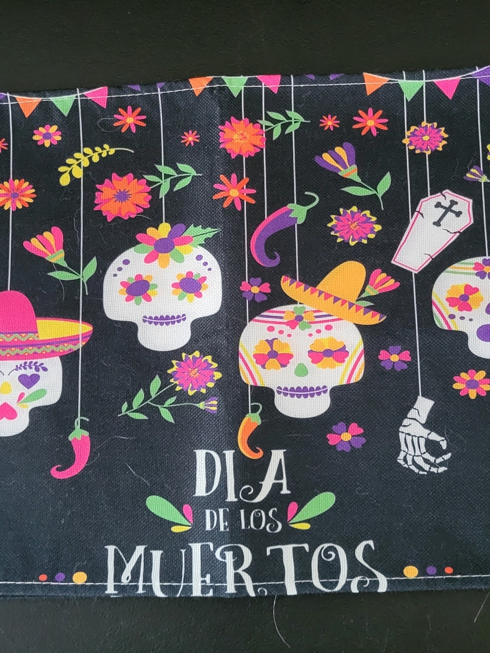 Día de los Muertos Decorative 4 placemats - Black with Bright Floral Skulls